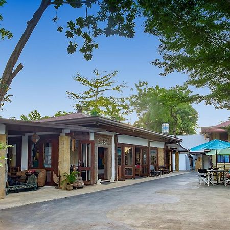 Ayo Homtel Hostel มักตัน ภายนอก รูปภาพ