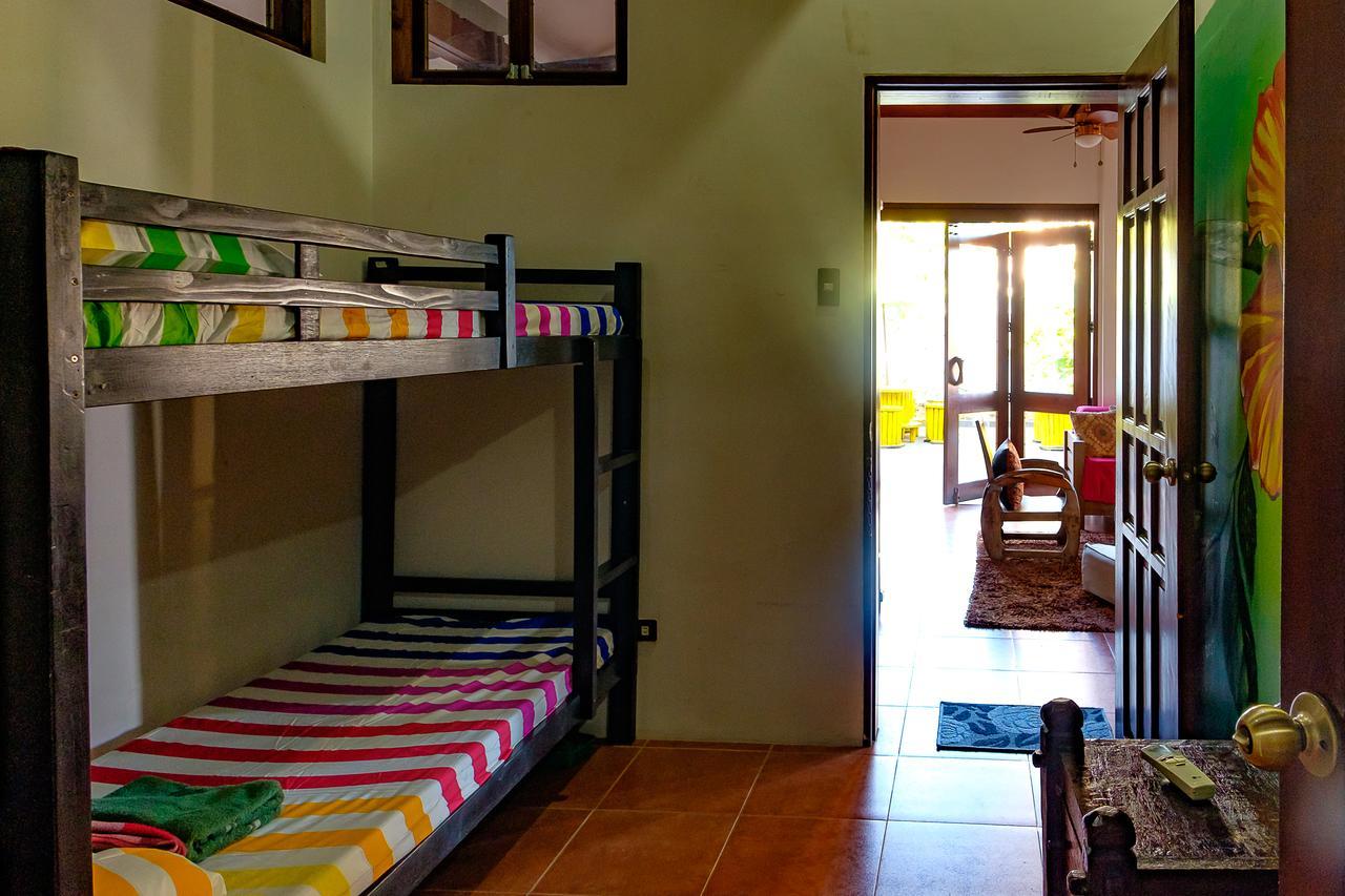 Ayo Homtel Hostel มักตัน ภายนอก รูปภาพ